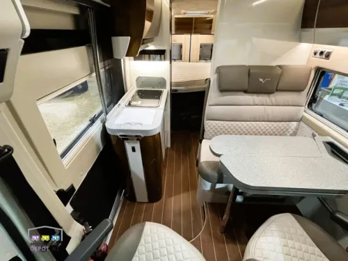 Mobilvetta Admiral K 6.5 Design photo : 8