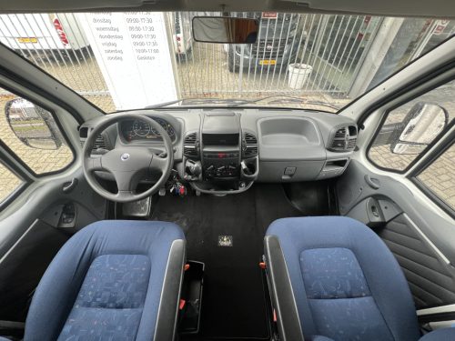 Joint 146 FRENCH BED + FACE TO FACE SOLAR PANEL MOTOR AIR CONDITIONING ! photo: 11