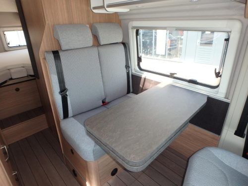 Weinsberg CaraBus 630 ME EDITION FIRE photo: 18