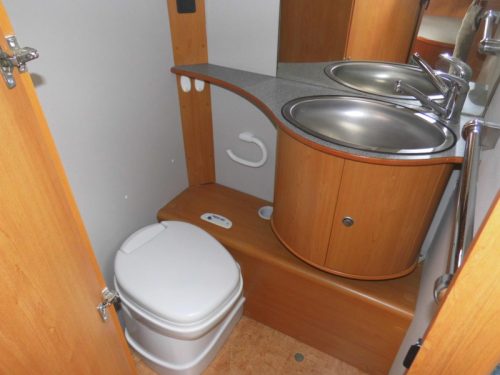 Dethleffs Lowlander 450 HK Mover, awning. photo: 4