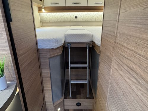 Weinsberg CaraCompact Pepper Edition 600 MEG 140 hp Euro 6 Fiat Ducato 8 **Single beds/Bike rack/Lithium/Inverter/2x Smart TV/Navi/C photo: 23