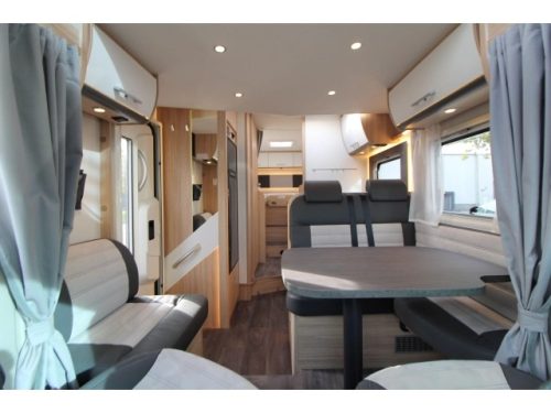 Su T68 Adventure Edition, automatic, TV + sat, single beds and pop-top roof photo: 8