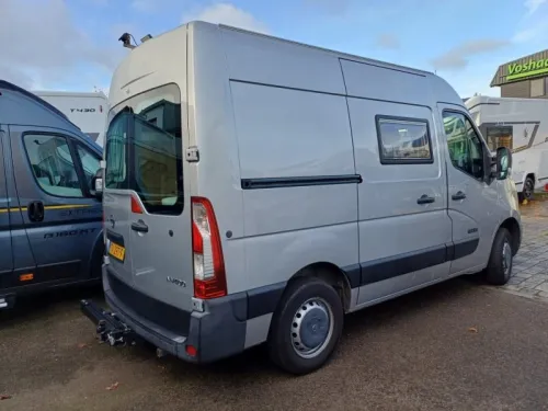 Nissan NV400  photo: 20
