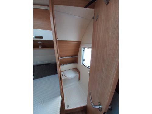 Knaus Sudwind Silver Selection 450 FU mover-cassette-GFK-etc  foto: 12