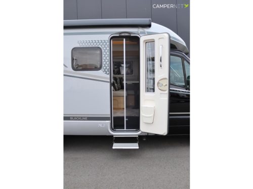Hymer BMC-T 580 Blackline 170hp Automatic | Single Beds | Lithium | Maxxfan | SLC Chassis | Seat Heating | Awning | Leather Upholstery photo: 5