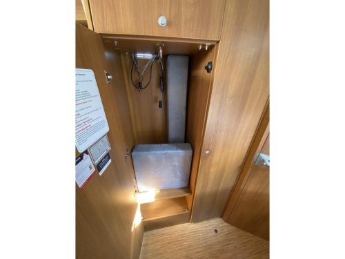 Carado T 345 teilintegriertes Wohnmobil Foto: 8