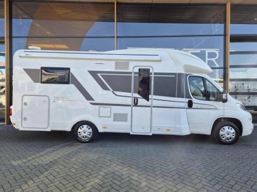 Adria Matrix 640 DC Face to face 2021 photo: 6