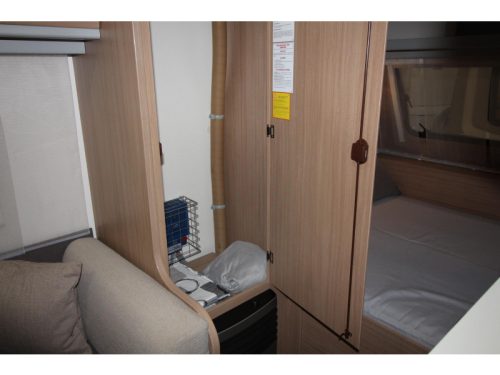 Adria Aviva Lite 390 PS Mover, Awning, Bike rack photo: 9