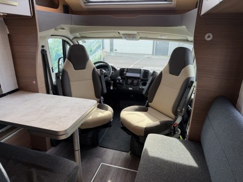Knaus LIVE WAVE 650 MF Foto: 11