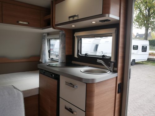 Weinsberg CaraOne 390 QD Inkl. Vorzelt Foto: 6
