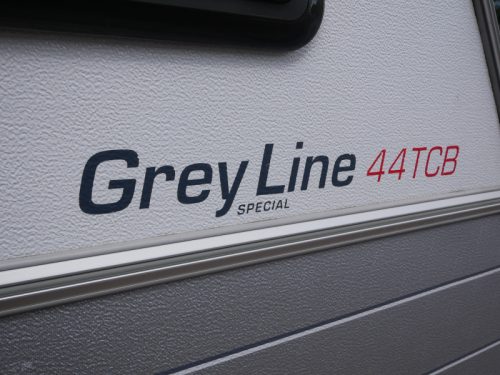 Kip Grey Line Special 44 TCB Incl. mover and awning photo: 16