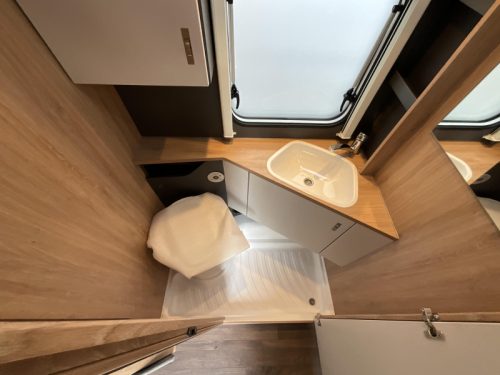 Knaus Sport Platinum 500 QDK STOCKBETT-AKTION MODELL  Foto: 16