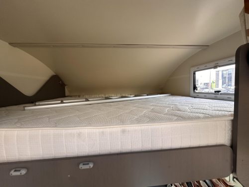 McLouis Glamys 322 Fiat 6-Person Bunk Bed photo: 16