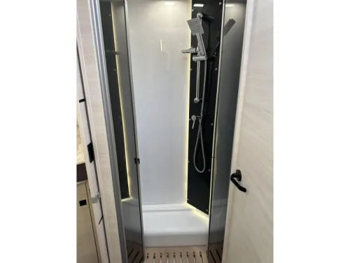 Chausson Titanium Ultimate 777 GA Lithium battery, Inverter photo: 19