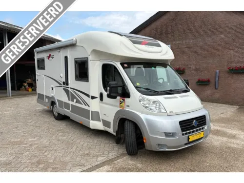 Carthago Chic C-Line T 4.8 PLUS L&auml;ngsbetten Foto: 0