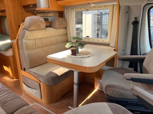 Adria Coral S 670slt Single beds E&P levelling system photo: 22
