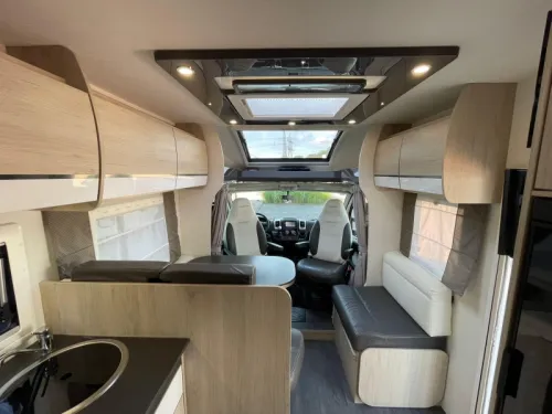 Chausson Special Edition 718 XLB Automatic Queen Bed Air Conditioning photo: 9