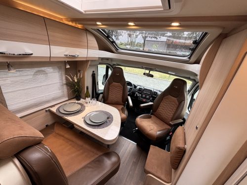 B&uuml;rstner Travel Van T590 TRANSVERSE BED+DINETTE EURO 6 SOLAR PANEL photo: 1