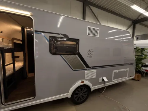 Knaus Sport Platinum 500 QDK Platinum+Boden+1800KG Foto: 1