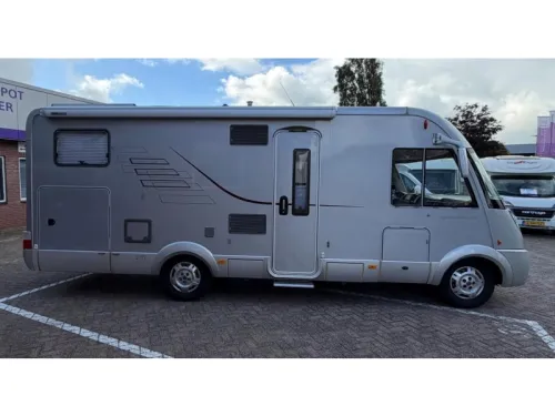 Hymer B694 SL  photo: 1