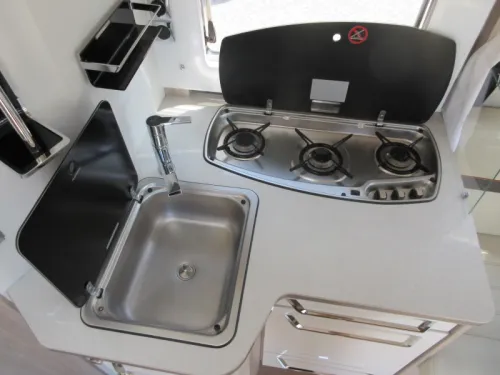Rapido 696 F Premium Edition AUTOMATIK FACE TO FACE Foto: 6