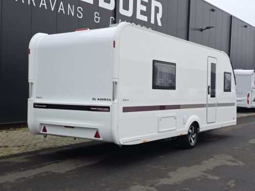 Adria Adora 572 UT Alde heating photo: 3