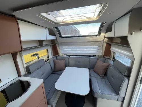 B&uuml;rstner Averso Harmony Line 465 TS  Foto: 17