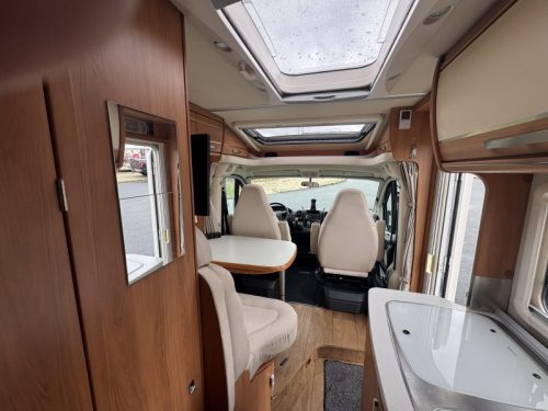 Hymer Exsis-T 588 EX Mit Einzelbetten & Klimaanlage Foto: 13