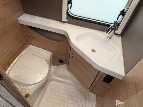 Knaus SUDWIND 460 EU Black Selection Campovolo Grey E-Power / 50% deals photo: 15