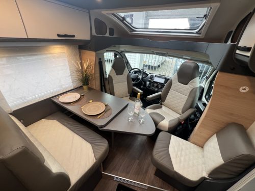 Knaus Platinum Selection 600 MEG SINGLE BEDS 9-SPEED AUTOMATIC photo: 1