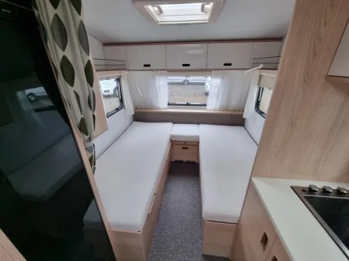 Adria Aviva 492 LU Mover & Unico awning  photo: 12