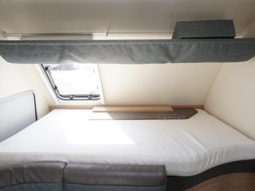 Knaus Sport en Fun 480 QL MOVER, HERZOG AWNING photo: 8