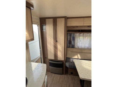 Hobby 440 Sf De Luxe top condition! fixed bed 2014 photo: 4