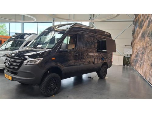 P&ouml;ssl Roadstar X photo: 2
