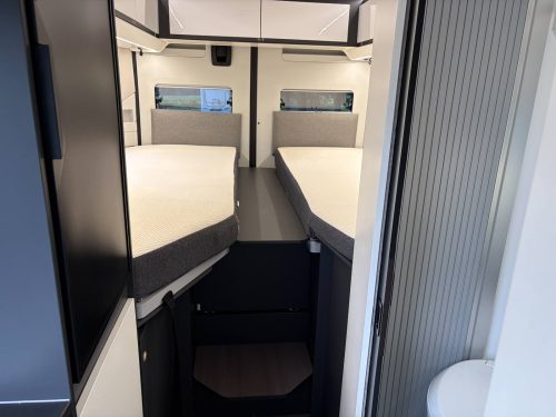 ADRIA TWIN 640SLB photo: 13