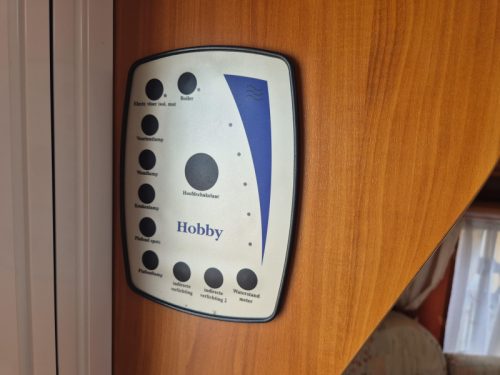 Hobby De Luxe 450 UF Foto: 10