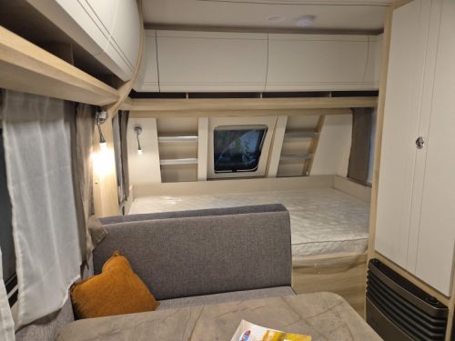 Hobby De Luxe 490 KMF Foto: 6