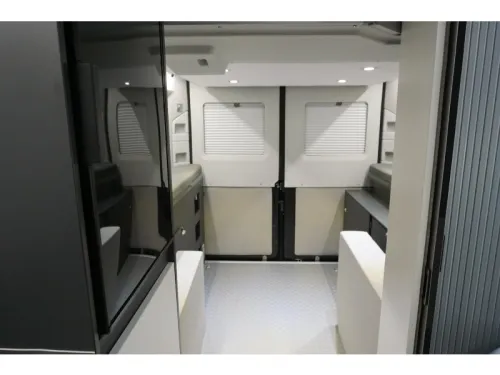 Adria Twin Supreme 640 SGX AUTOMATIK/160PS/KLIMAANLAGE Foto: 19
