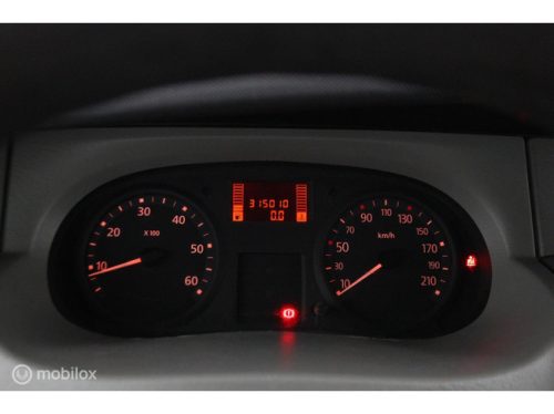 Renault Trafic Kastenwagen 2.0 DCi 115 PS | 2 Sitz-/Schlafbank | Breitbett 130 x 190 | Wohnmobil Kennzeichen | T&Uuml;V 09-2027 | Two Town Farbe | Anh&auml;ngerkupplung Foto: 13