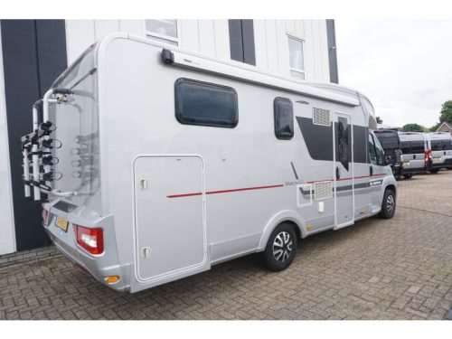 Adria Matrix Platinum 670 SC 5th seat / Roof air conditioning photo: 3
