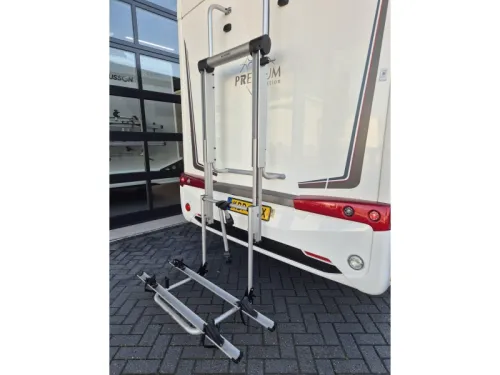 Rapido 696 F Premium Edition E&P Levelsysteem Foto: 5