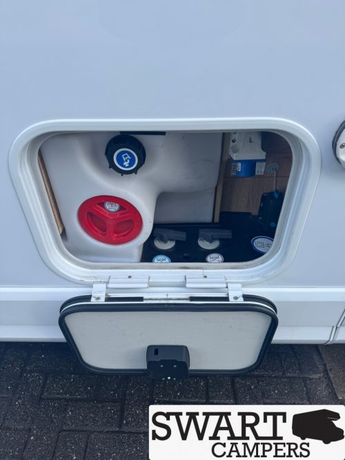 Knaus Skywave 650 MEG, Einzelbetten Hubbett Foto: 23