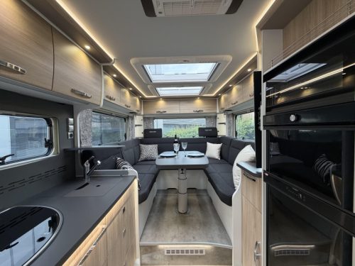 Frankia F-Line 740 PLUS U-shaped dinette Single beds Air conditioning photo: 17