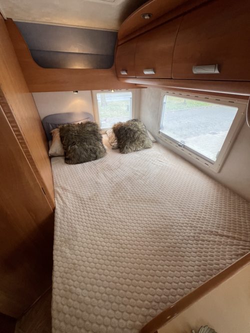 Joint 146 FRENCH BED + FACE TO FACE SOLAR PANEL ENGINE AIR CONDITIONING ! photo: 2