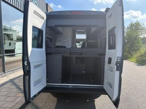 Adria Twin Supreme 640 SLB 2026 LANZAROTE GREY/AUT Foto: 11