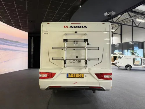 Adria Coral S 650 SF Frans bed  foto: 20