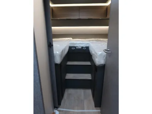 Dethleffs Trend 7057 EBL FACE TO FACE AUTOMAAT  Foto: 16