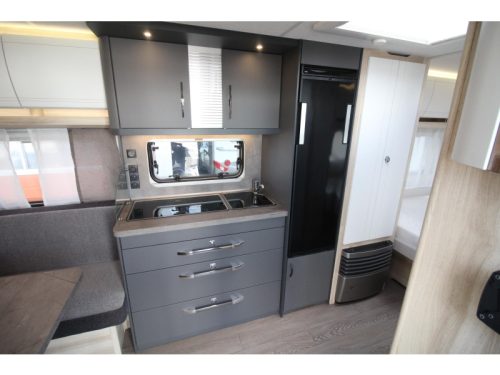 Hobby De Luxe 540 UL Model Year 2027 photo: 7