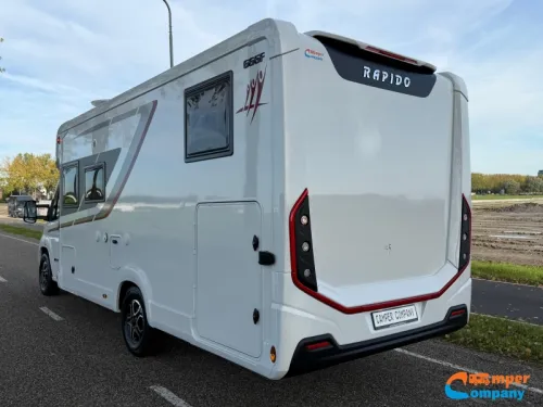 Rapido 666 F Single beds | Automatic photo: 3