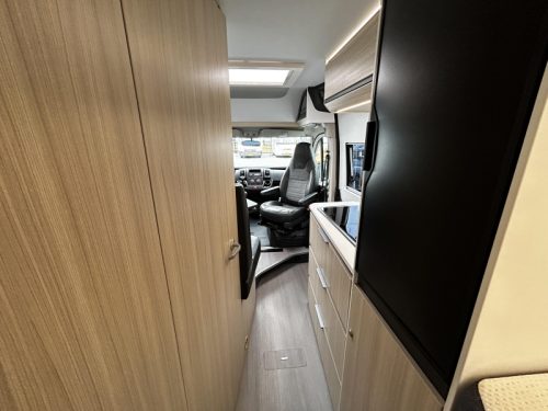 Adria Twin Axess 640 SL Single beds/2x Air conditioning photo: 13